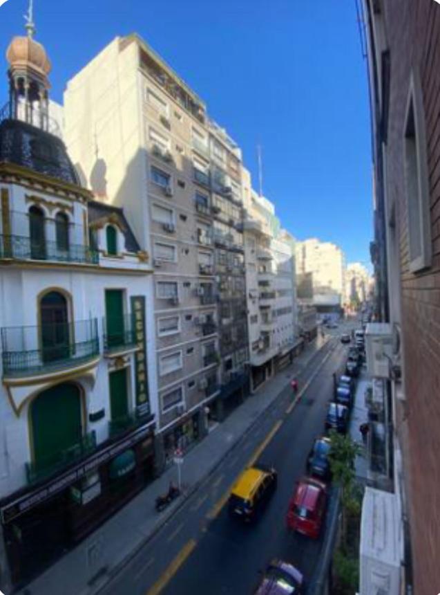 Departamento Luminoso En El Centro Porteno * Buenos Aires